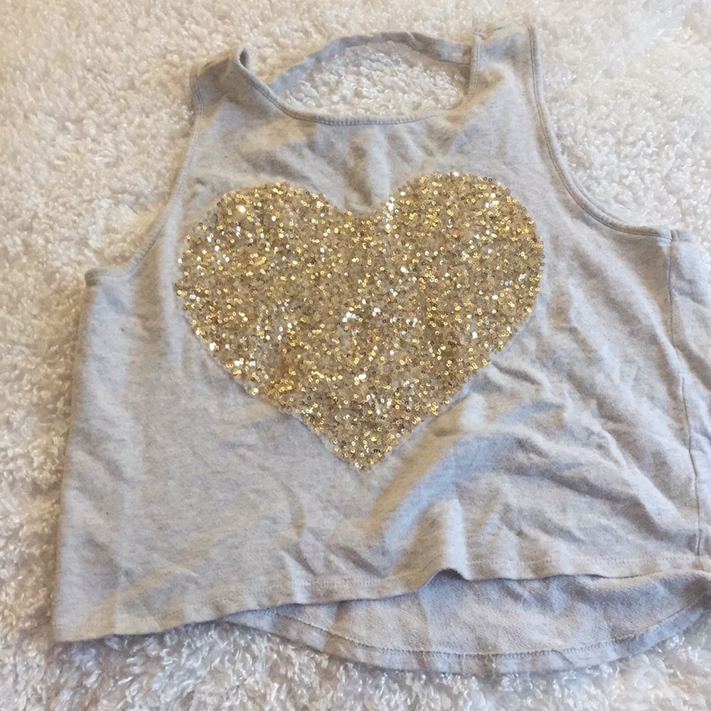 Shirt with glitter